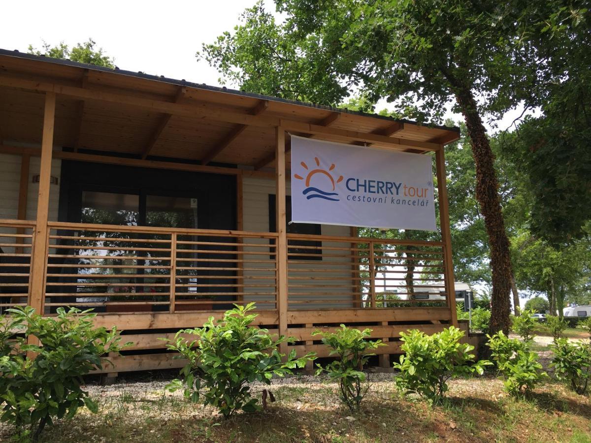 Cherry Premium Adria Mobile Homes Zelena Laguna Poreč Buitenkant foto